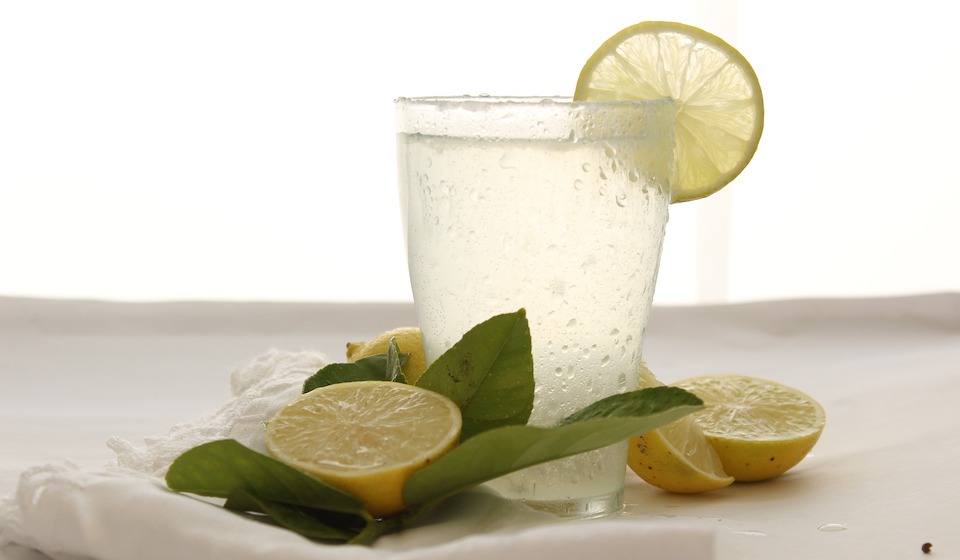 4 gezondheidsvoordelen van citroenwater